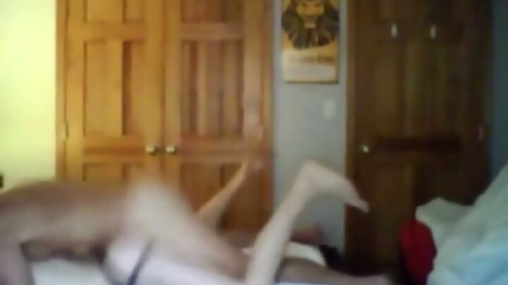 2 men