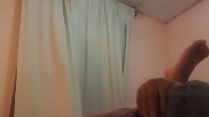 Follando a mi primo virgen