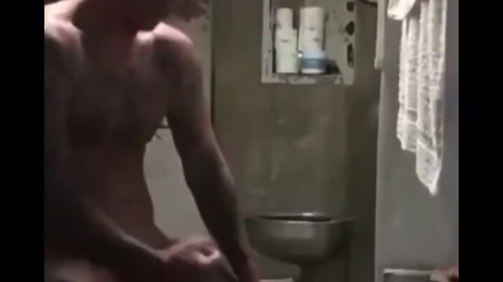 Prisioner 2